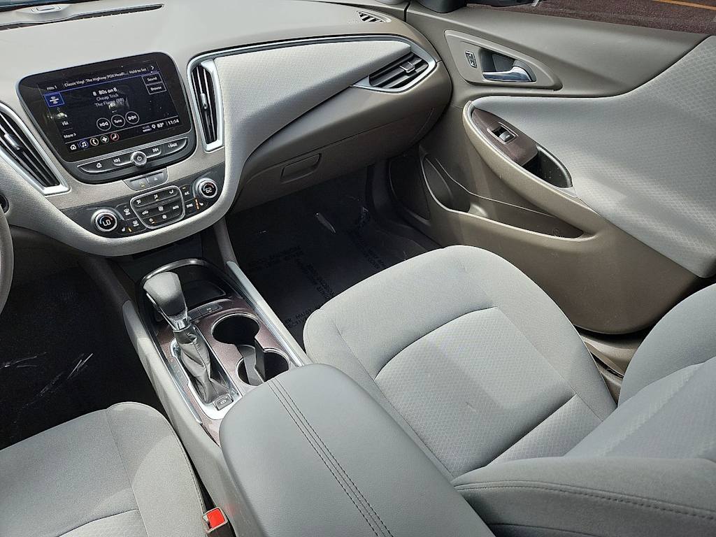 Thumbnail: 2023 Chevrolet Malibu - 12