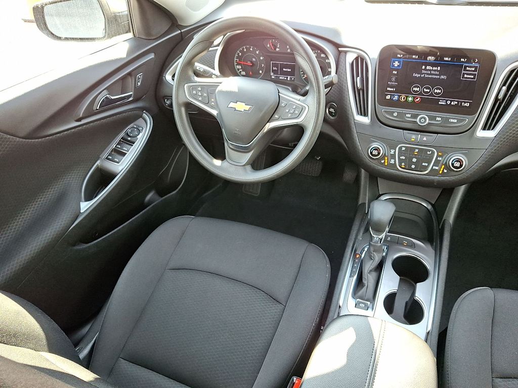 Thumbnail: 2024 Chevrolet Malibu - 2