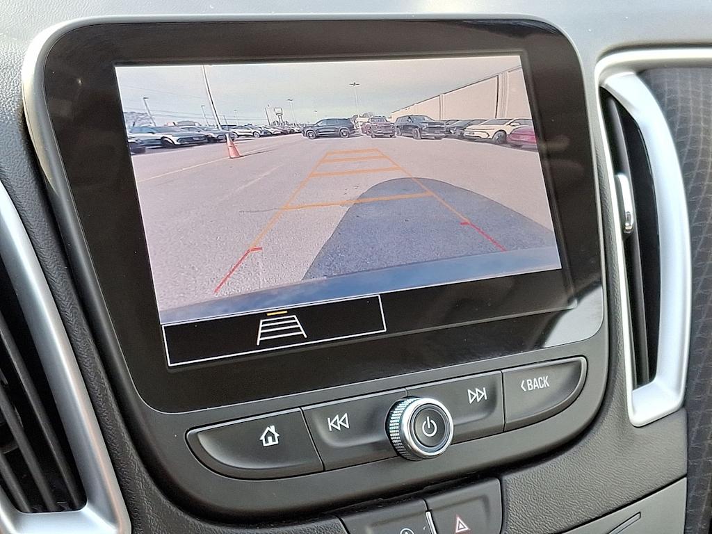 Thumbnail: 2024 Chevrolet Malibu - 28