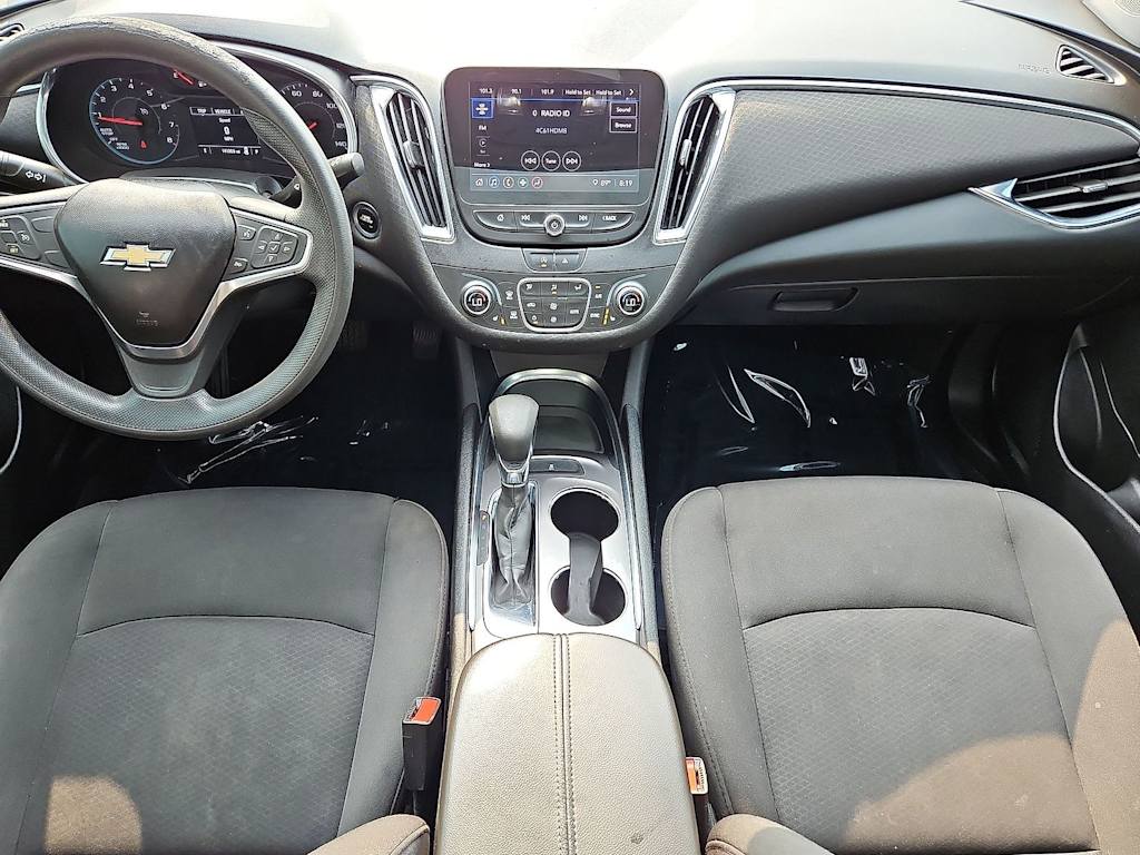 Thumbnail: 2021 Chevrolet Malibu - 32