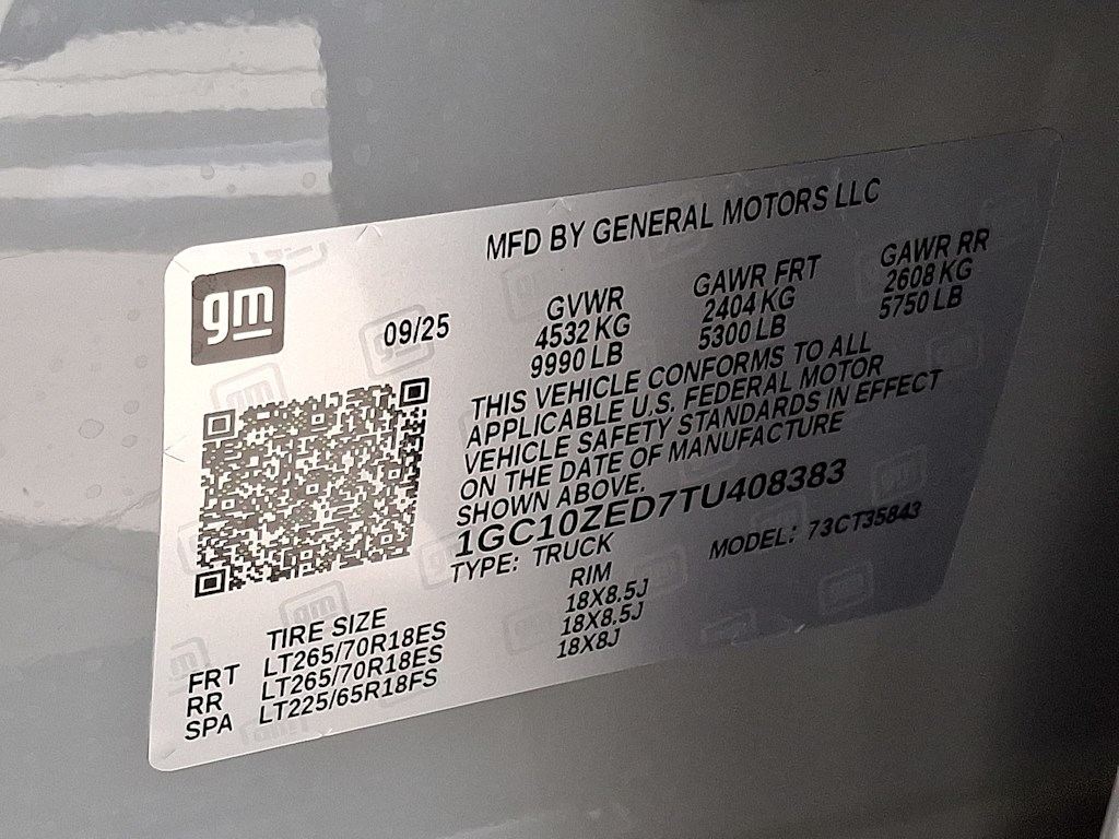 Thumbnail: 2026 Chevrolet Silverado EV - 11