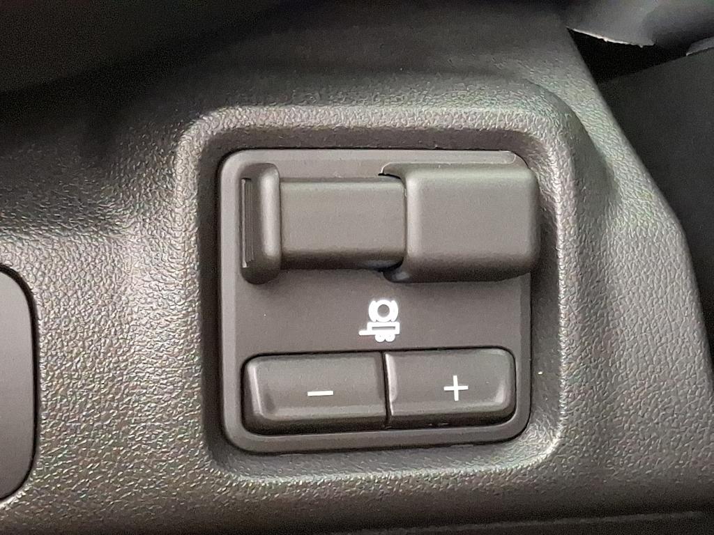 Thumbnail: 2026 Chevrolet Silverado EV - 9