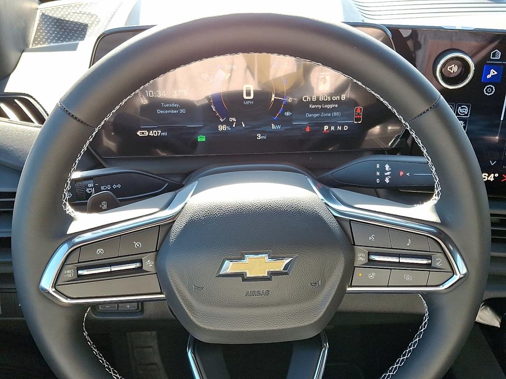 Thumbnail: 2026 Chevrolet Silverado EV - 2