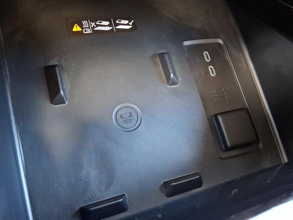 Thumbnail: 2026 Chevrolet Silverado EV - 16