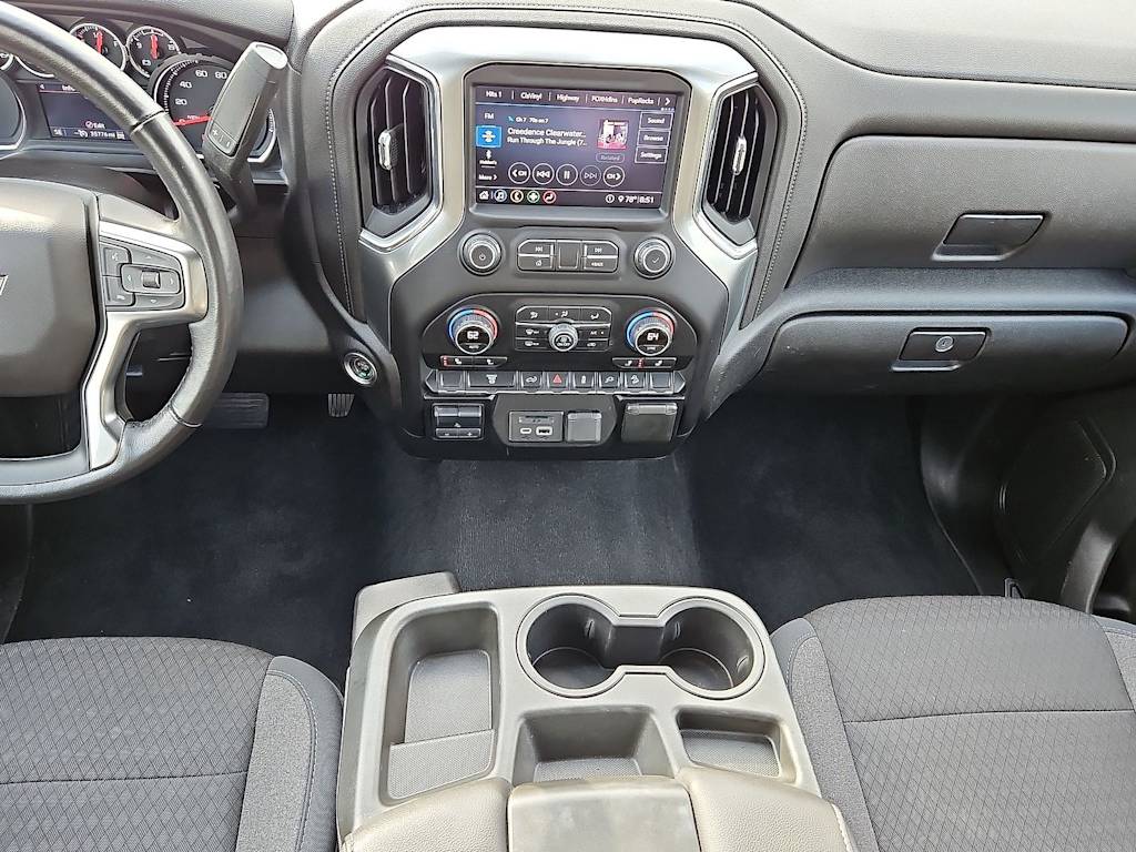 Thumbnail: 2020 Chevrolet Silverado 2500 - 30