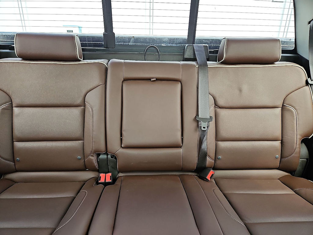 Thumbnail: 2016 Chevrolet Silverado 3500 - 24