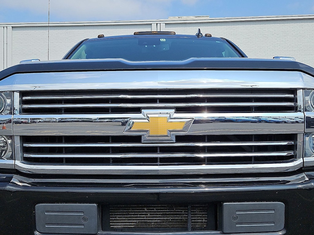 Thumbnail: 2016 Chevrolet Silverado 3500 - 36