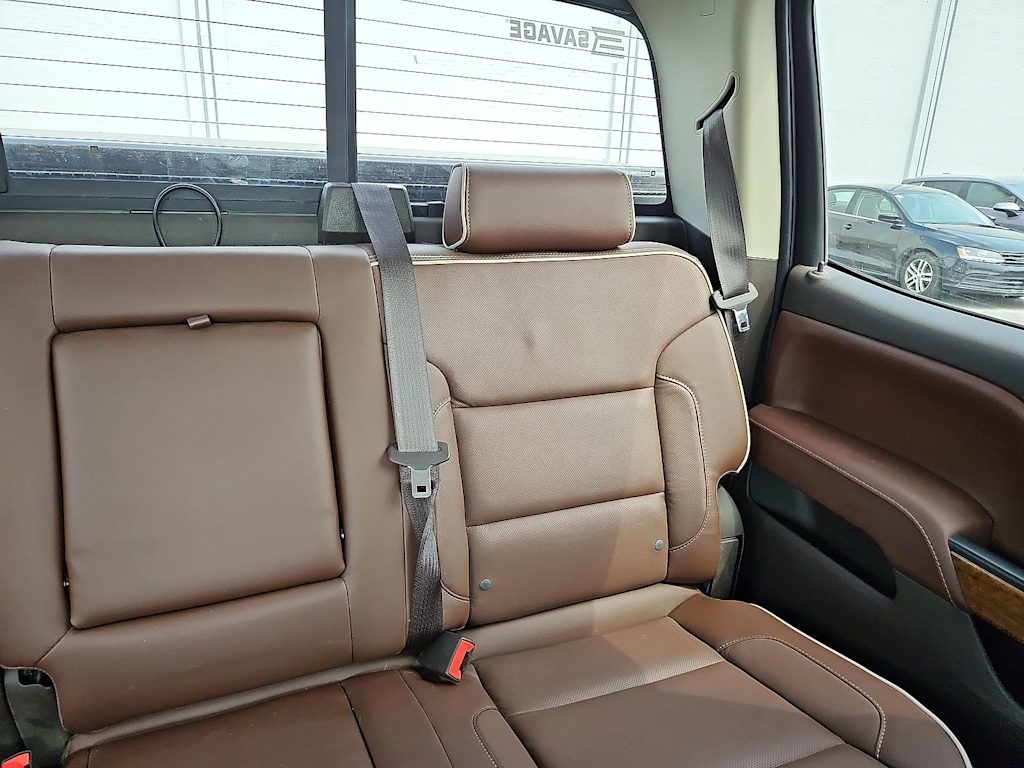 Thumbnail: 2016 Chevrolet Silverado 3500 - 25