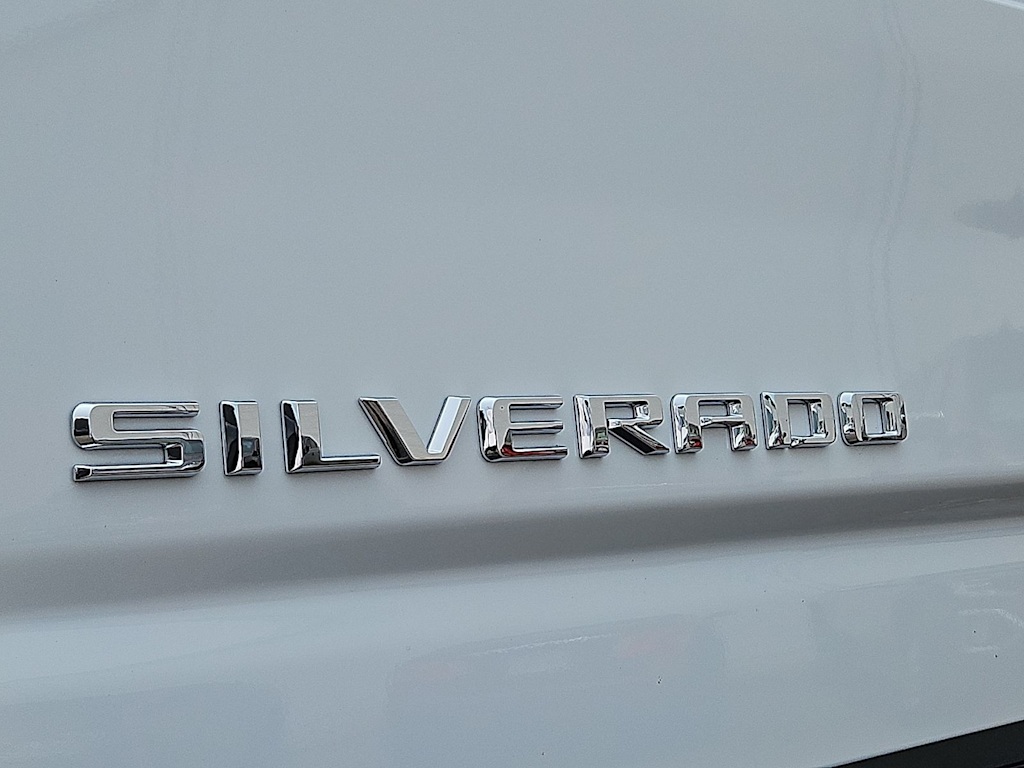 Thumbnail: 2026 Chevrolet Silverado 2500 - 6