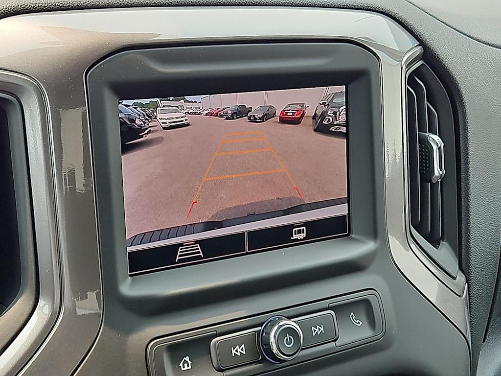 Thumbnail: 2026 Chevrolet Silverado 2500 - 18