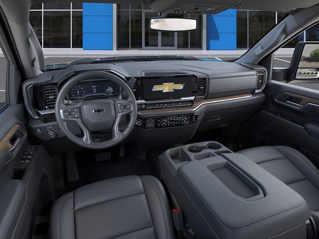 Thumbnail: 2026 Chevrolet Silverado 2500 - 2