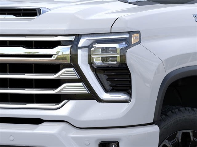 Thumbnail: 2026 Chevrolet Silverado 2500 - 17