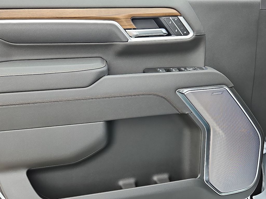 Thumbnail: 2026 Chevrolet Silverado 2500 - 15