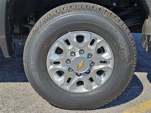 Thumbnail: 2025 Chevrolet Silverado 3500 - 7