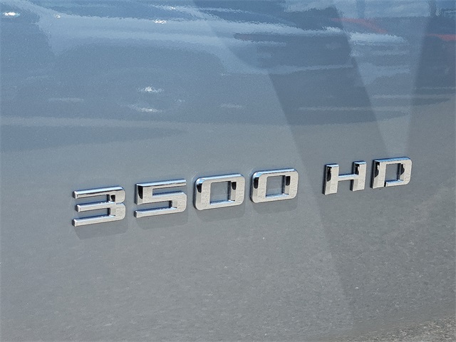 Thumbnail: 2025 Chevrolet Silverado 3500 - 6