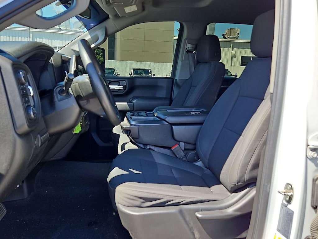 Thumbnail: 2023 Chevrolet Silverado 2500 - 9
