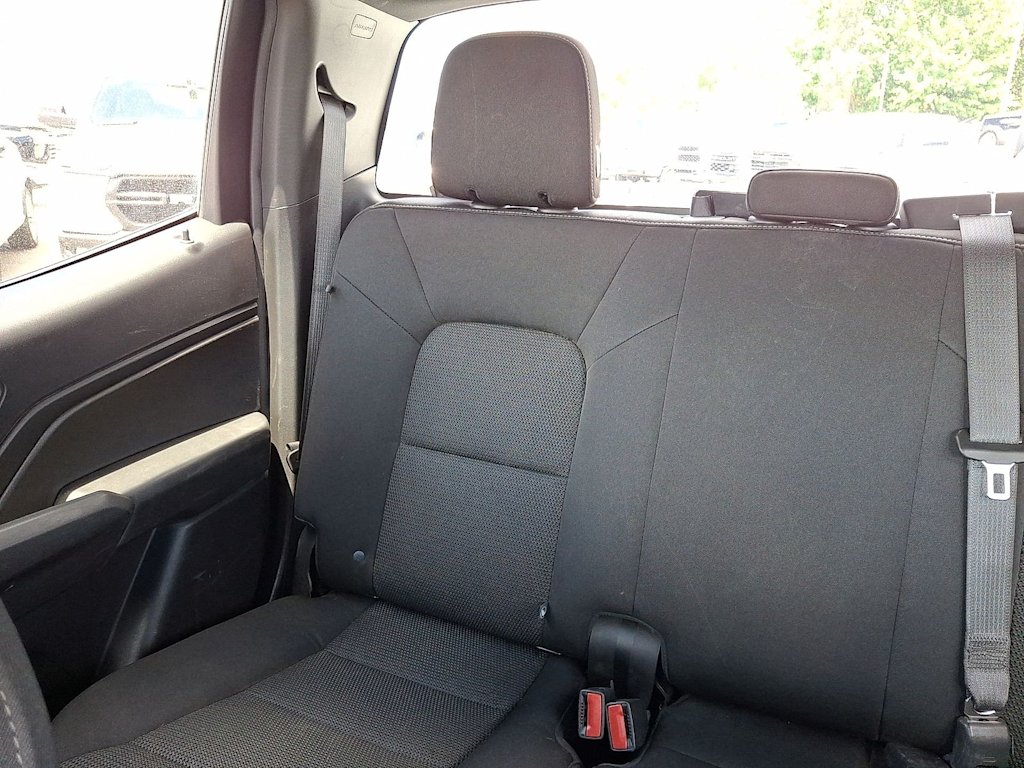 2024 Chevrolet Colorado Work Truck - Photo 11