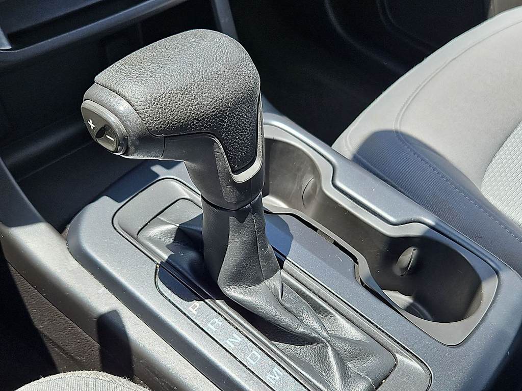 Thumbnail: 2016 Chevrolet Colorado - 15