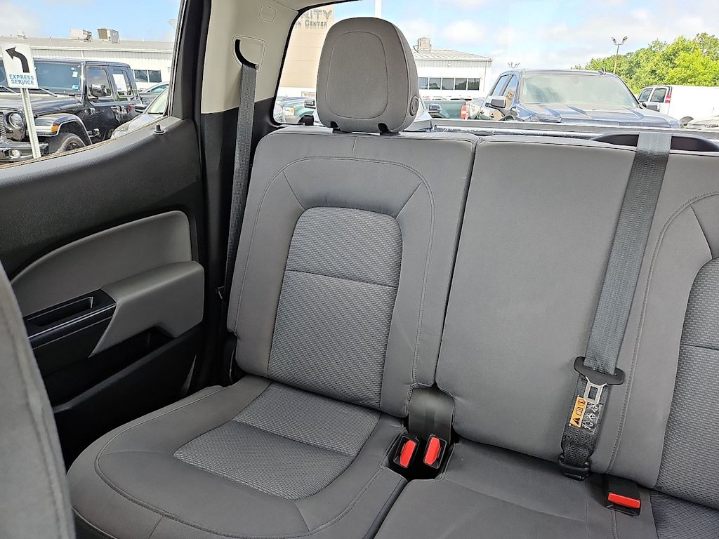 Thumbnail: 2016 Chevrolet Colorado - 11