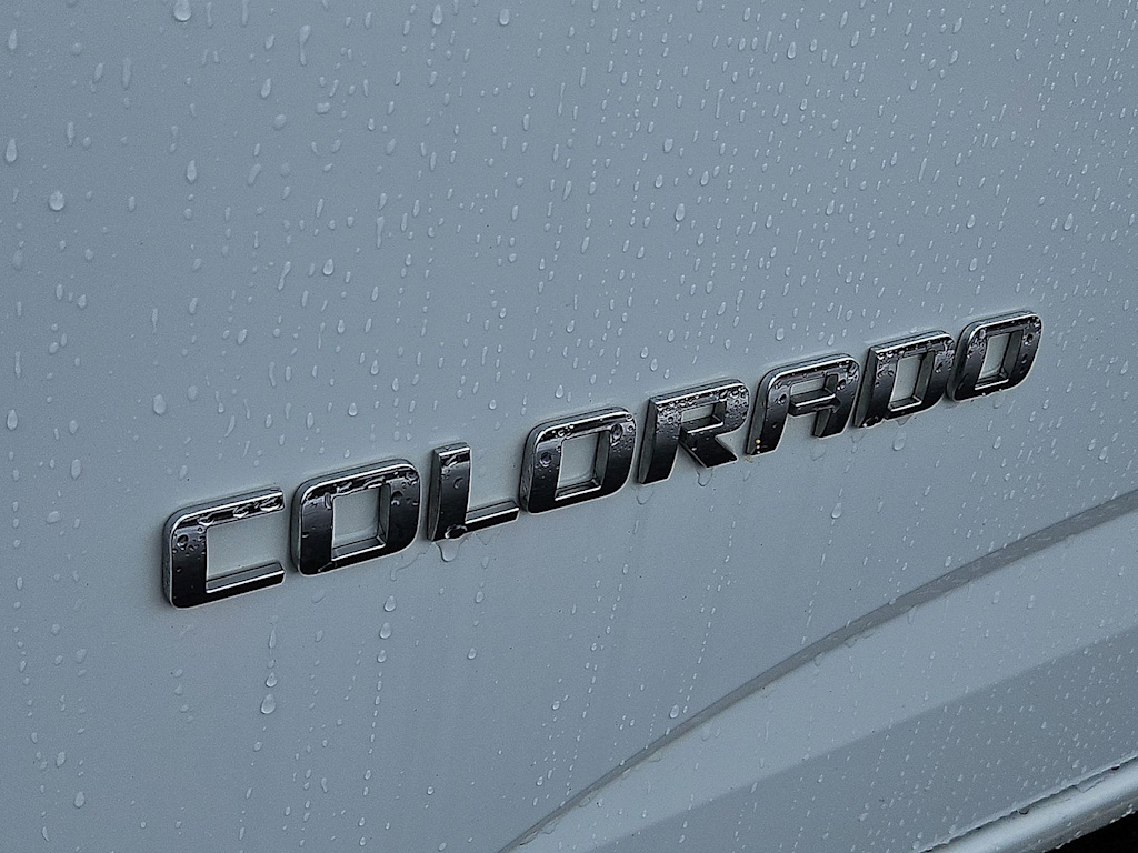 Thumbnail: 2017 Chevrolet Colorado - 36