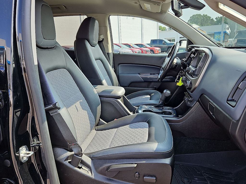 Thumbnail: 2016 Chevrolet Colorado - 10
