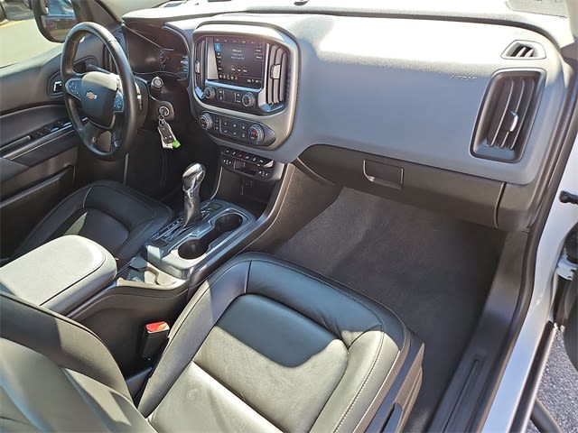 Thumbnail: 2022 Chevrolet Colorado - 35