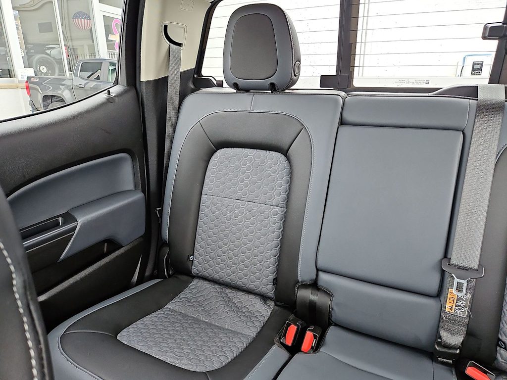 Thumbnail: 2019 Chevrolet Colorado - 11