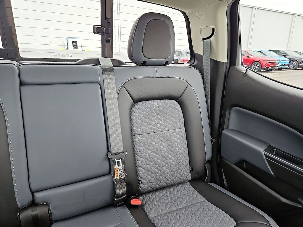 Thumbnail: 2019 Chevrolet Colorado - 26