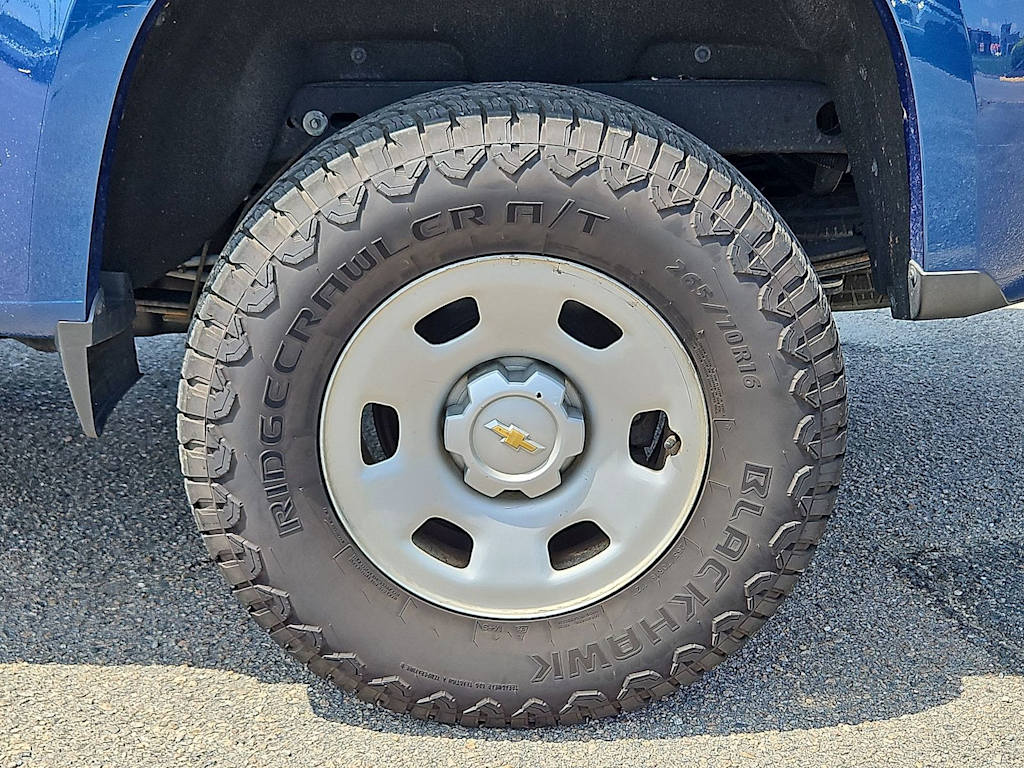 Thumbnail: 2019 Chevrolet Colorado - 6