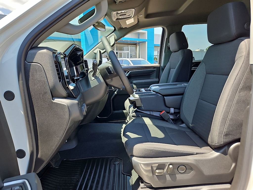 Thumbnail: 2026 Chevrolet Silverado 1500 - 8