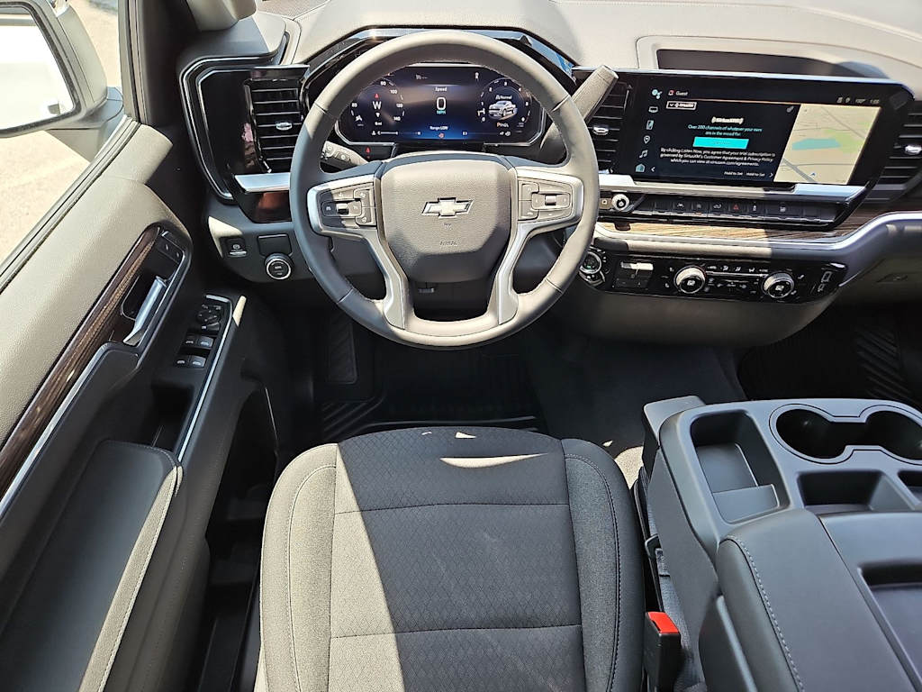 Thumbnail: 2026 Chevrolet Silverado 1500 - 2