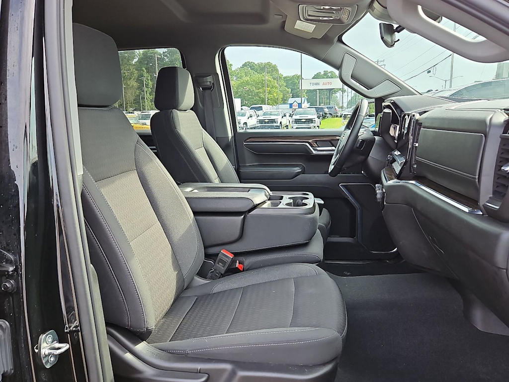 Thumbnail: 2023 Chevrolet Silverado 1500 - 9