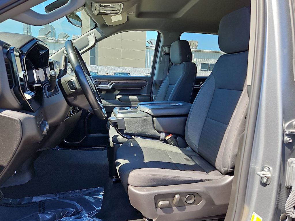 Thumbnail: 2024 Chevrolet Silverado 1500 - 9