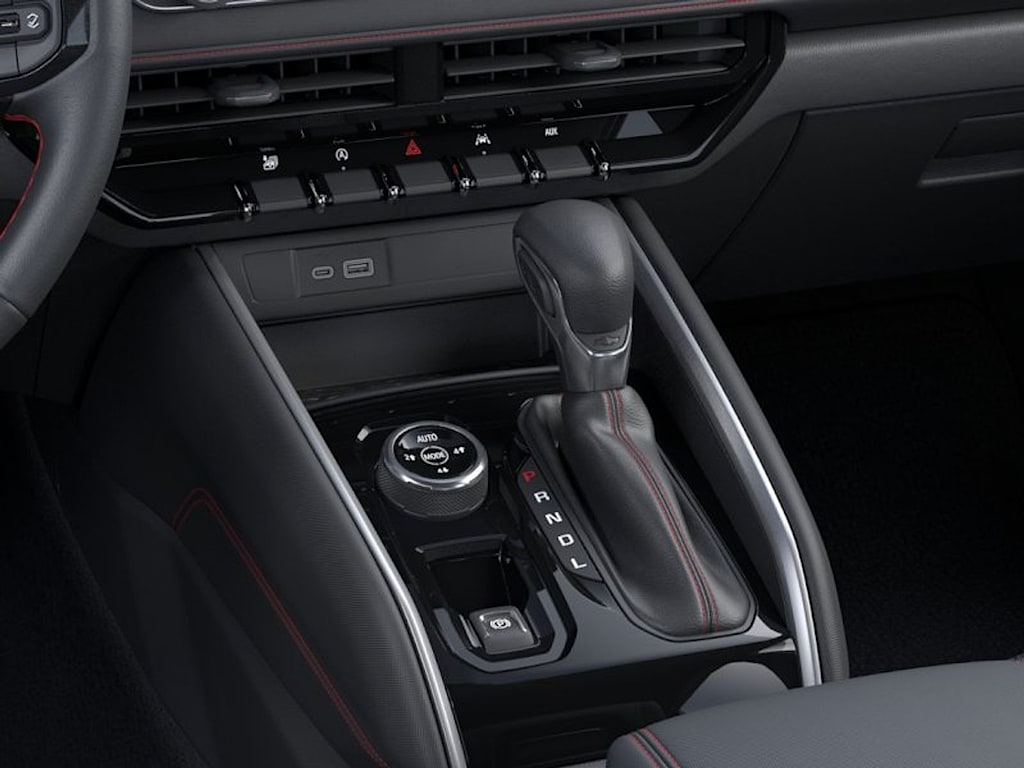 2026 Chevrolet Colorado Z71 - Photo 10