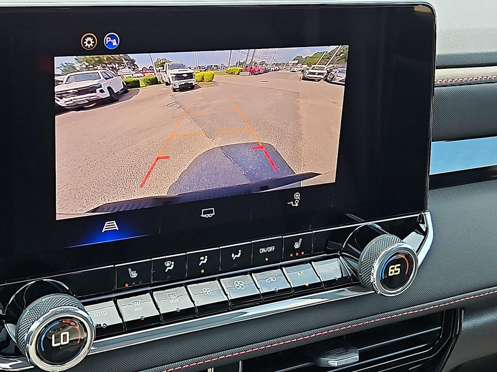 Thumbnail: 2026 Chevrolet Colorado - 19