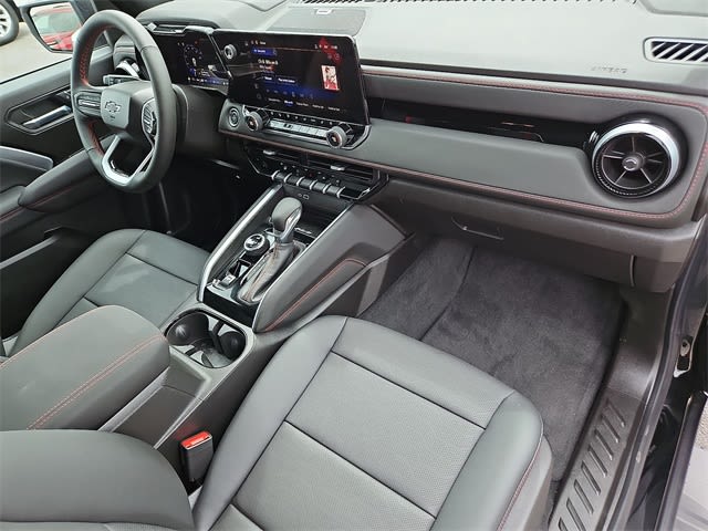 Thumbnail: 2026 Chevrolet Colorado - 38