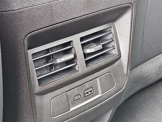 Thumbnail: 2025 Chevrolet Colorado - 23