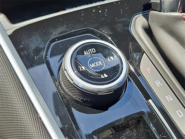 Thumbnail: 2025 Chevrolet Colorado - 22