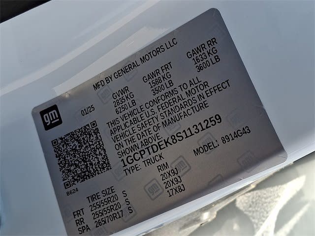 Thumbnail: 2025 Chevrolet Colorado - 11