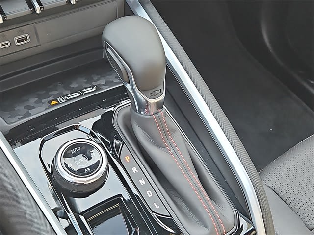 Thumbnail: 2026 Chevrolet Colorado - 12