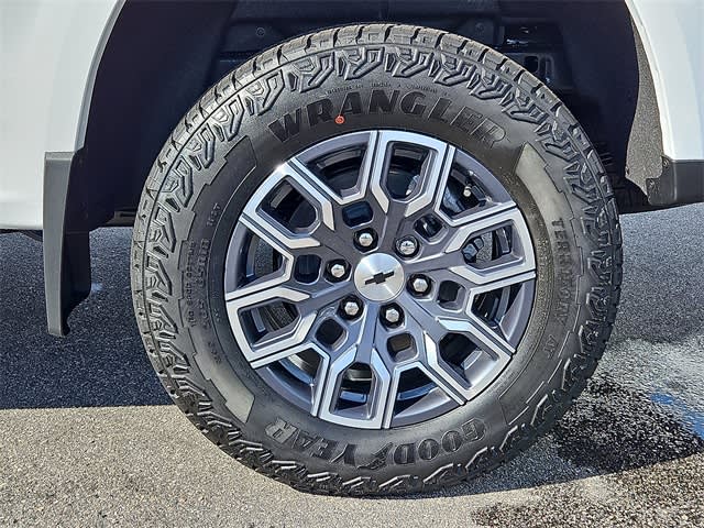 Thumbnail: 2026 Chevrolet Colorado - 7