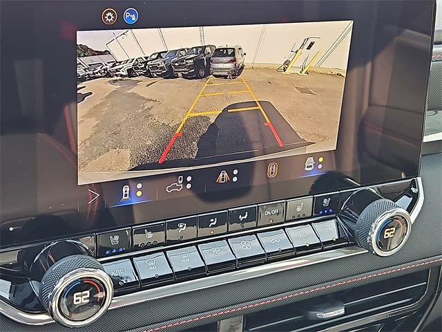 Thumbnail: 2026 Chevrolet Colorado - 19