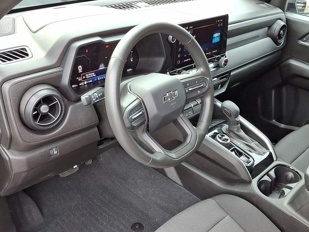 Thumbnail: 2024 Chevrolet Colorado - 11