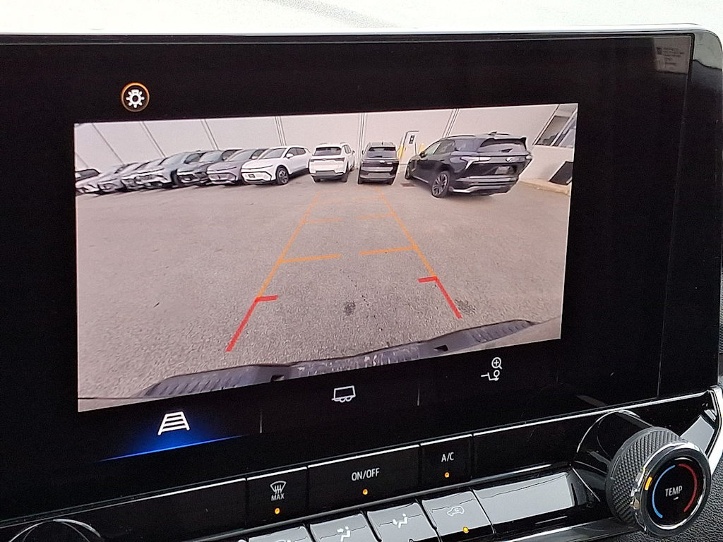 Thumbnail: 2024 Chevrolet Colorado - 27