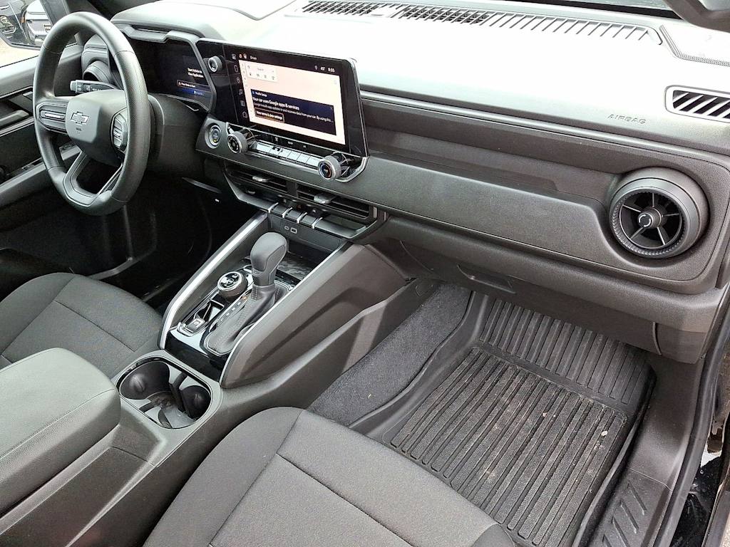 Thumbnail: 2024 Chevrolet Colorado - 36