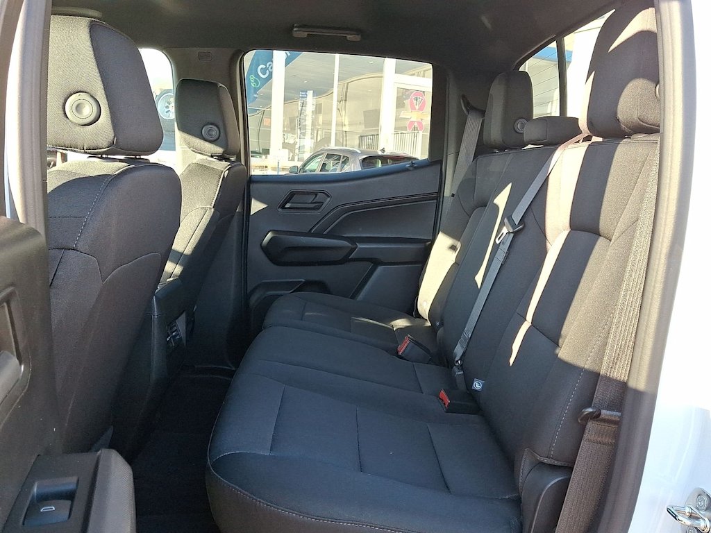 Thumbnail: 2023 Chevrolet Colorado - 35