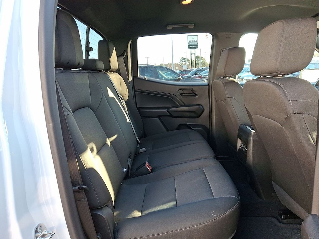 Thumbnail: 2023 Chevrolet Colorado - 36