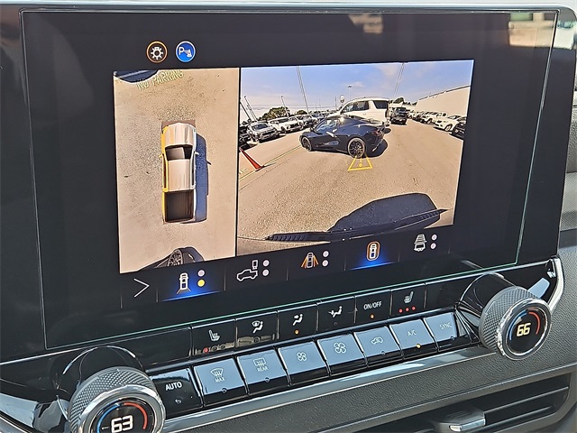 Thumbnail: 2026 Chevrolet Colorado - 19