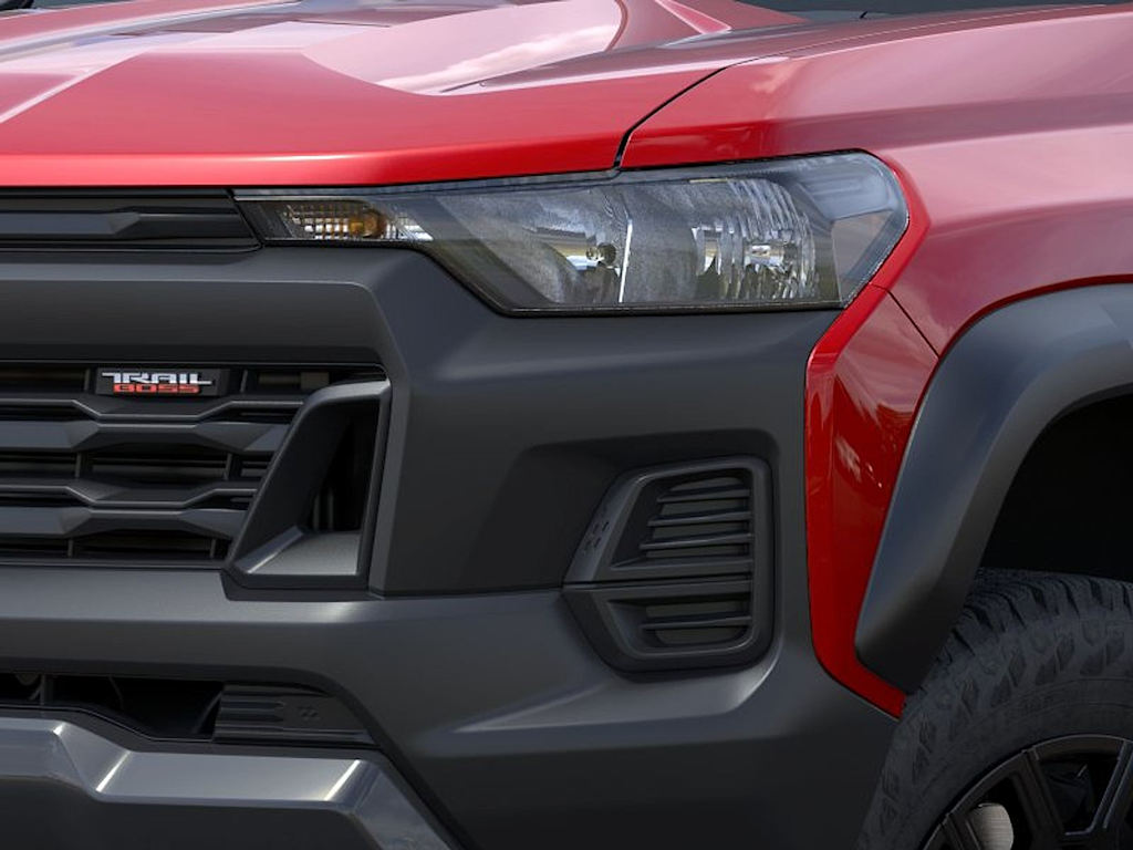 Thumbnail: 2026 Chevrolet Colorado - 17