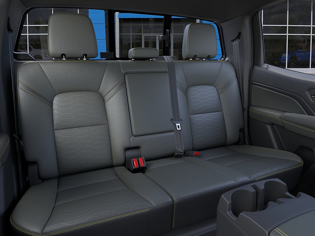 Thumbnail: 2026 Chevrolet Colorado - 10